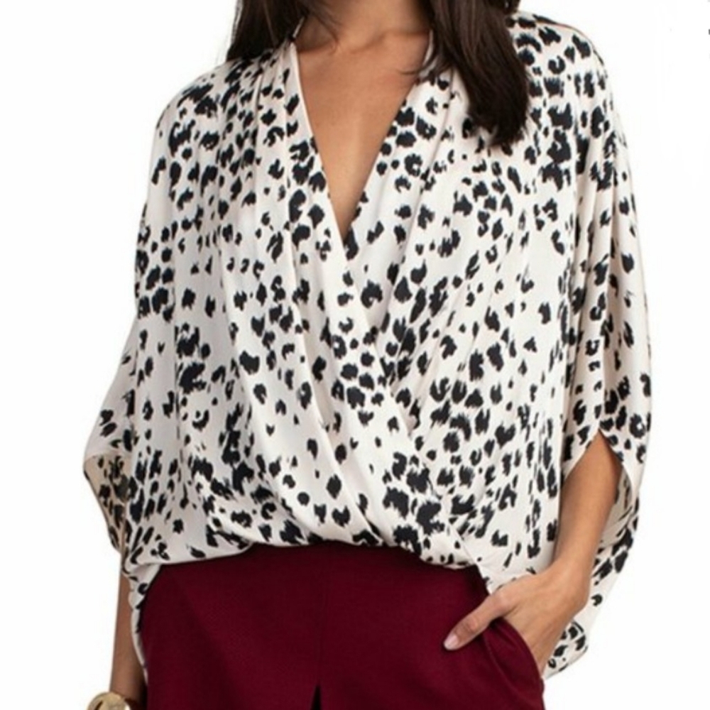 💎 Trina Turk Women's Top Animal Print Twist Front #0014